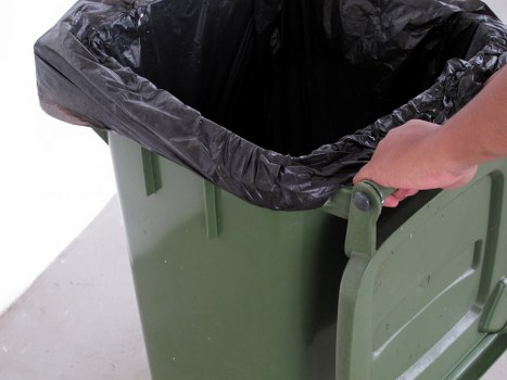 Environmental benefits of proper waste disposal with skips