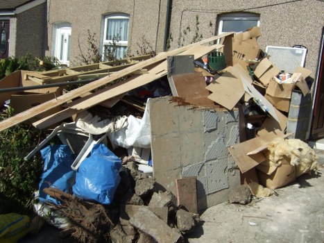 Commercial recycling facilities in Cricklewood